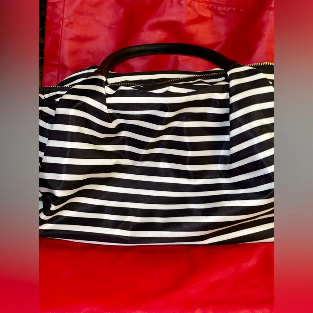 Kate Spade Black & White Large Diaper Bag. See pics. - Picture 11 of 14